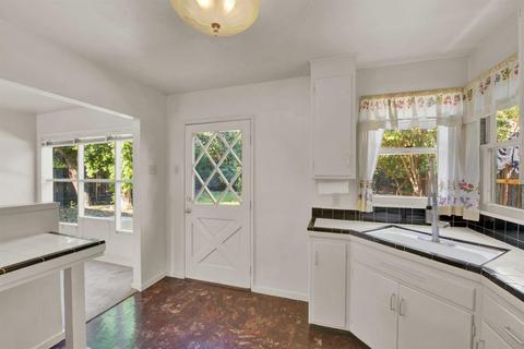 853 L St, Davis, CA 95616 photo 5