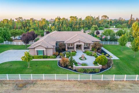 12841 Rimfire Dr, Wilton, CA 95693 photo 2