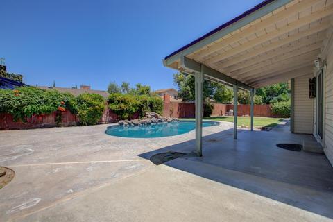 285 Gilbert Dr, Ripon, CA 95366 photo 10