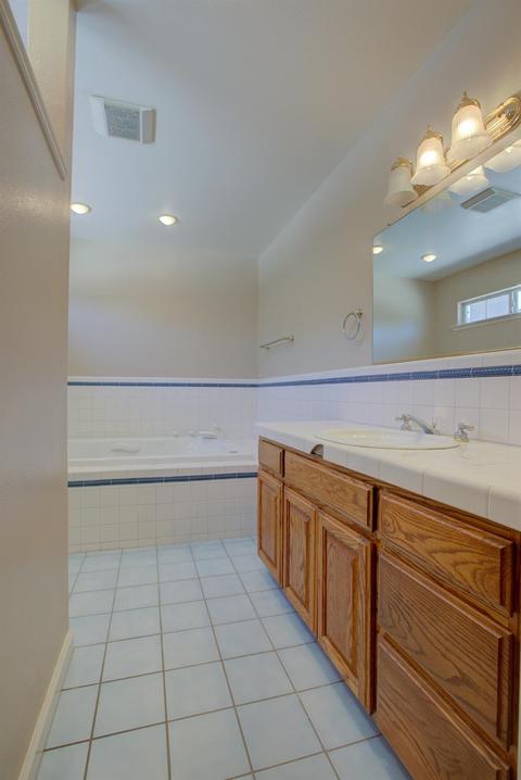 285 Gilbert Dr, Ripon, CA 95366 photo 47