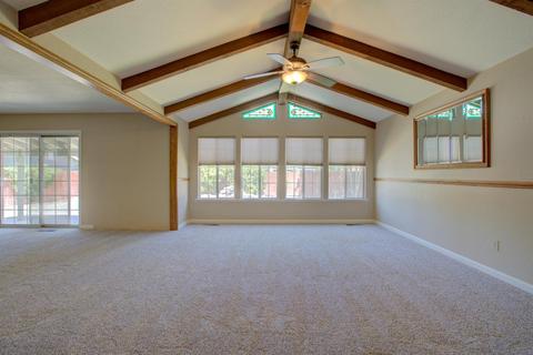 285 Gilbert Dr, Ripon, CA 95366 photo 4