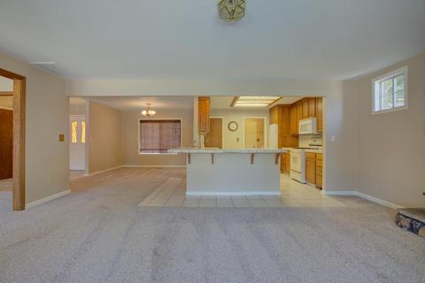285 Gilbert Dr, Ripon, CA 95366 photo 6