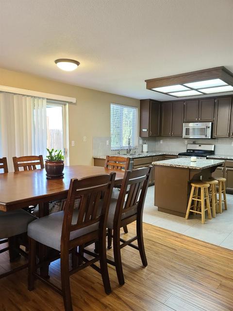 8401 Falcon View Dr, Antelope, CA 95843 photo 9