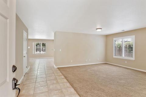 1733 Terry Dr, Ripon, CA 95366 photo 7