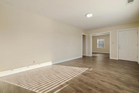 19121 E Front St, Linden, CA 95236 photo 8