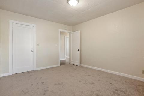 19121 E Front St, Linden, CA 95236 photo 24
