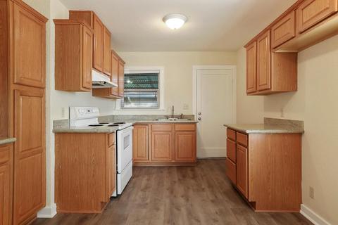 19121 E Front St, Linden, CA 95236 photo 14