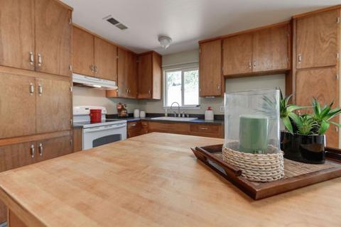 593 Russell Rd, San Andreas, CA 95249 photo 18