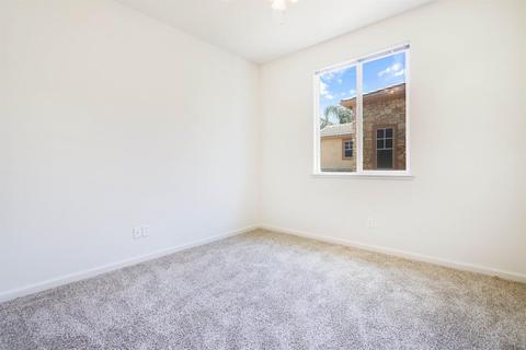 121 Portrait Ln, Patterson, CA 95363 photo 26