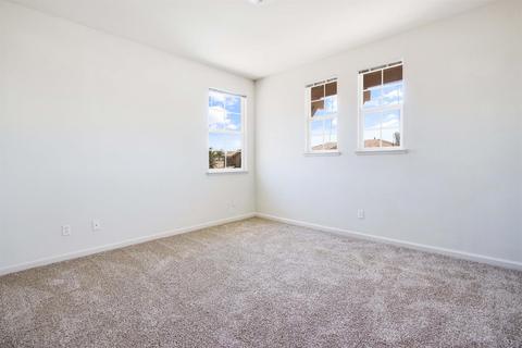121 Portrait Ln, Patterson, CA 95363 photo 22