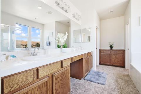 121 Portrait Ln, Patterson, CA 95363 photo 32