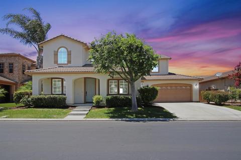 121 Portrait Ln, Patterson, CA 95363 photo 1