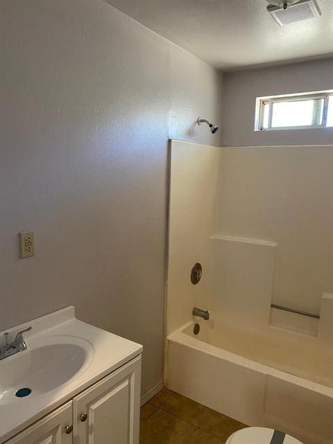 326 Thrasher Ave, Modesto, CA 95354 photo 9