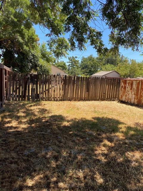 326 Thrasher Ave, Modesto, CA 95354 photo 3