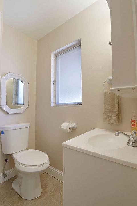 6237 E Harney Ln, Lodi, CA 95240 photo 26