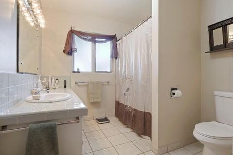 6237 E Harney Ln, Lodi, CA 95240 photo 27