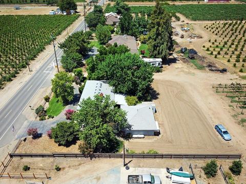 6237 E Harney Ln, Lodi, CA 95240 photo 8