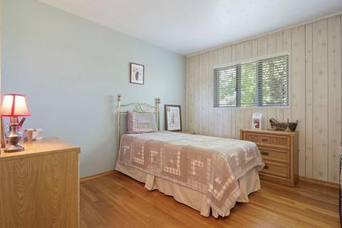 6237 E Harney Ln, Lodi, CA 95240 photo 29