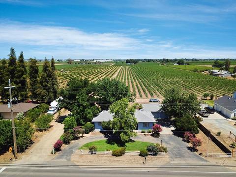 6237 E Harney Ln, Lodi, CA 95240 photo 4
