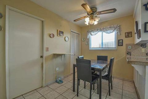 1306 Summerview Dr, Stockton, CA 95210 photo 12