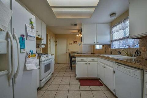 1306 Summerview Dr, Stockton, CA 95210 photo 9