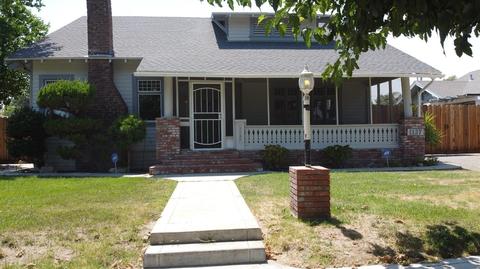 1127 Q St, Newman, CA 95360 photo 1