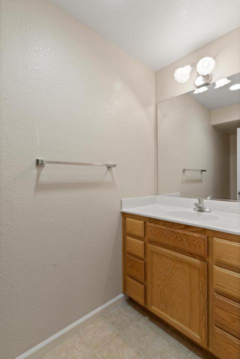 528 Mikey Pl, Manteca, CA 95336 photo 5