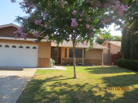 2716 Pinnacles Dr, Modesto, CA 95358 photo 2