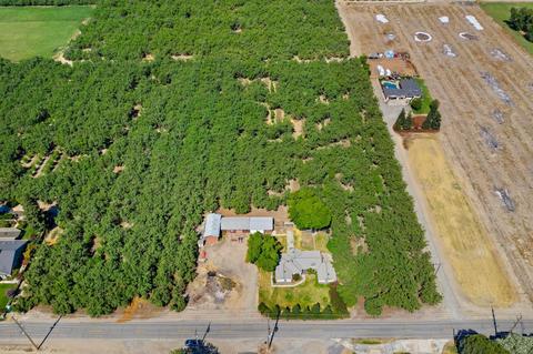 819 S Commons Rd, Turlock, CA 95380 photo 8