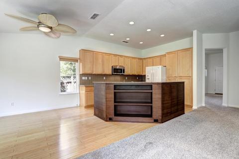 2100 Rockwell Dr, Davis, CA 95618 photo 13
