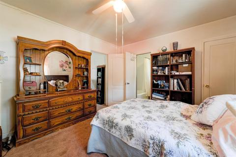 1307 Paradise Rd, Modesto, CA 95351 photo 30