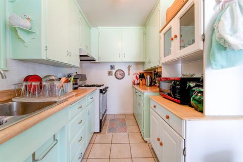 1307 Paradise Rd, Modesto, CA 95351 photo 25
