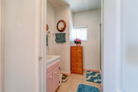 1307 Paradise Rd, Modesto, CA 95351 photo 26