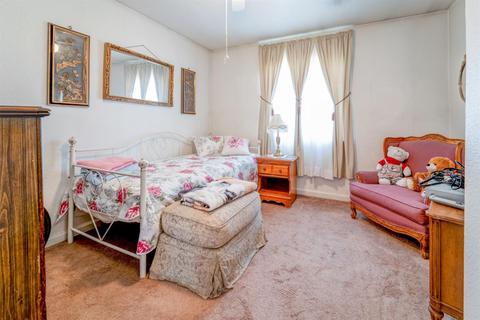 1307 Paradise Rd, Modesto, CA 95351 photo 31