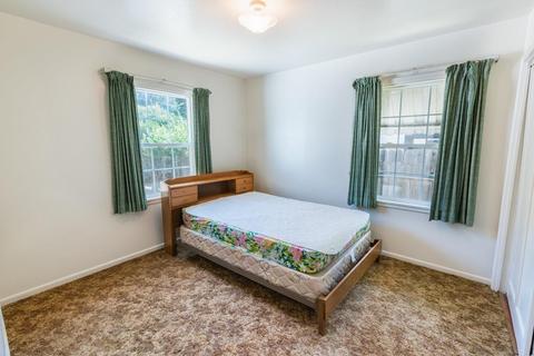290 W 22nd St, Tracy, CA 95376 photo 8