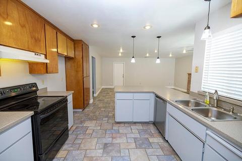 2617 Chapparal Pl, Modesto, CA 95358 photo 11