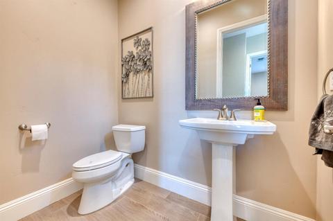 534 Ramos Dr, Folsom, CA 95630 photo 35