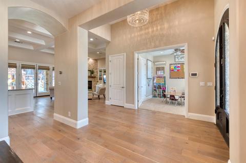534 Ramos Dr, Folsom, CA 95630 photo 17