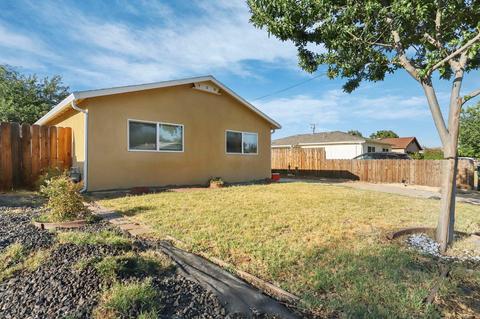 131 E 22nd St, Tracy, CA 95376 photo 1