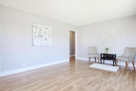 116 E Beverly Pl, Tracy, CA 95376 photo 3