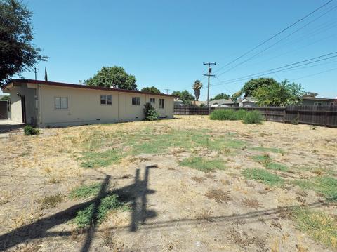 915 Elmo Ct, Manteca, CA 95336 photo 12