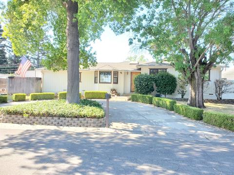 3943 Henderson Way, Carmichael, CA 95608 photo 2