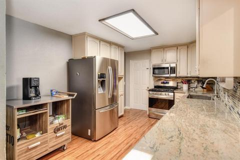 3225 E Service Rd, Ceres, CA 95307 photo 12