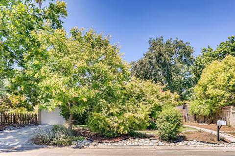 4823 Donovan Dr, Carmichael, CA 95608 photo 3