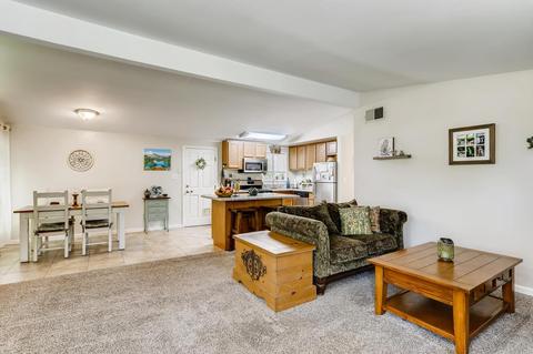 4823 Donovan Dr, Carmichael, CA 95608 photo 9