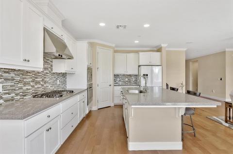 414 S Derone Ln, Tracy, CA 95376 photo 4