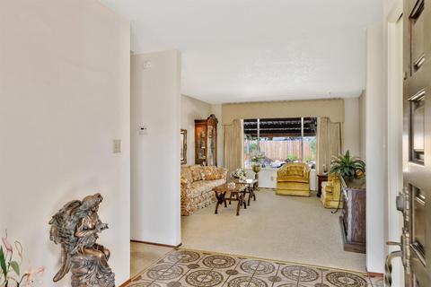 1130 Marian Ct, Tracy, CA 95376 photo 6