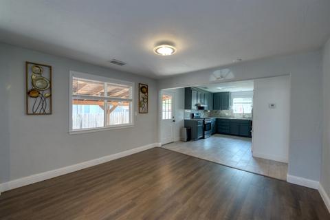 8805 Smith St, Patterson, CA 95363 photo 18