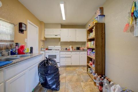 2222 Strivens Ave, Modesto, CA 95350 photo 9