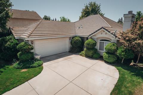 1843 Dove Ct, Lodi, CA 95240 photo 2